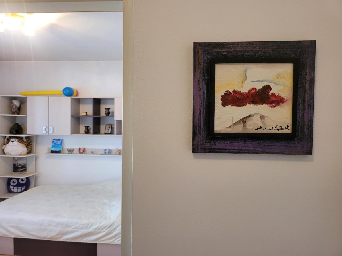 Quiet, Relaxing, Family Friendly Apartment Bucharest Exterior photo